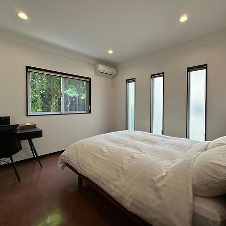 White Reef Apartment Uruma Exterior photo
